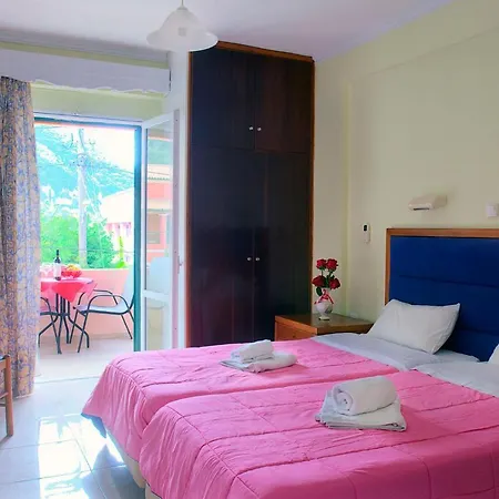 Apart-hotel Delphi