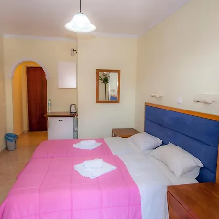 Apart-hotel Delphi Agios Gordios (Corfu)