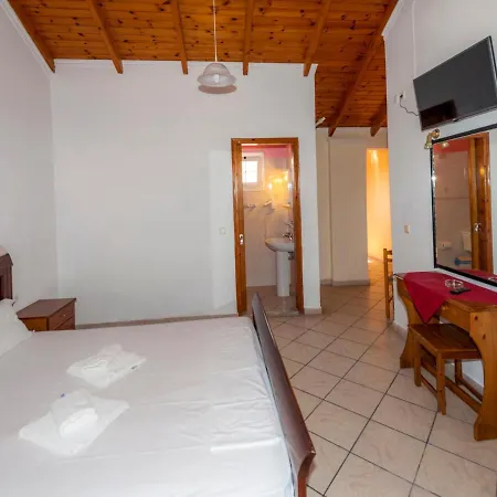Aparthotel Delphi 4*