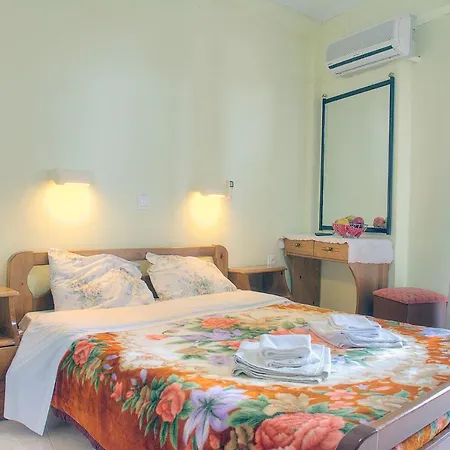 Aparthotel Delphi Agios Gordios (Corfu)