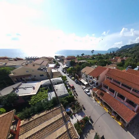 Aparthotel Delphi 4*